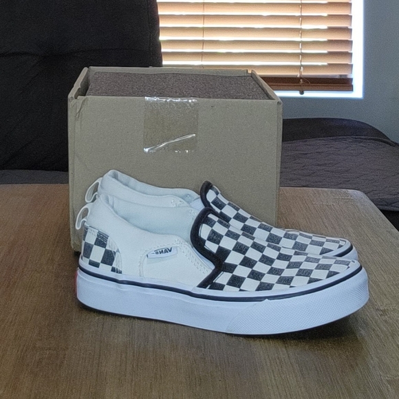 Vans Kids Slip-On Checkerboard Shoe Size 12 - Picture 5 of 9